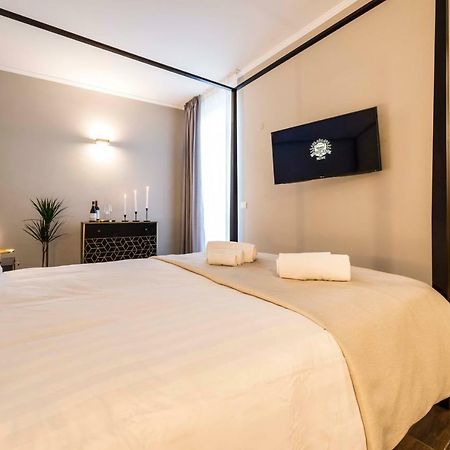 Guesthouse Vinoland Neive Bagian luar foto